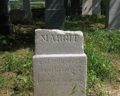 Margit Löwy, nar. 23.1.1886 - zomr. 27.8.1893