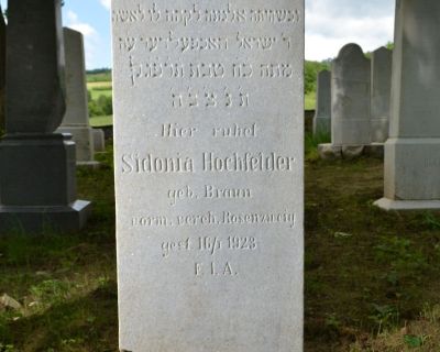 Sidonia Hochfelder rod. Braun, skôr vydatá Rosenzweig, 16.1.1923 / Šprincl Rozenzweig, ktorá ako vdo